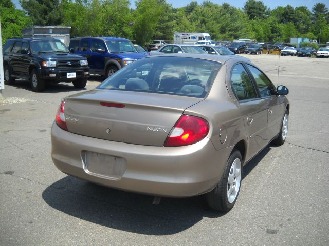 Dodge Neon 2000 photo 3