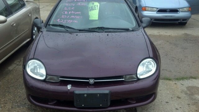 Dodge Neon 2000 photo 1