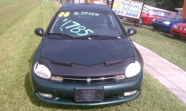 Dodge Neon 2000 photo 2