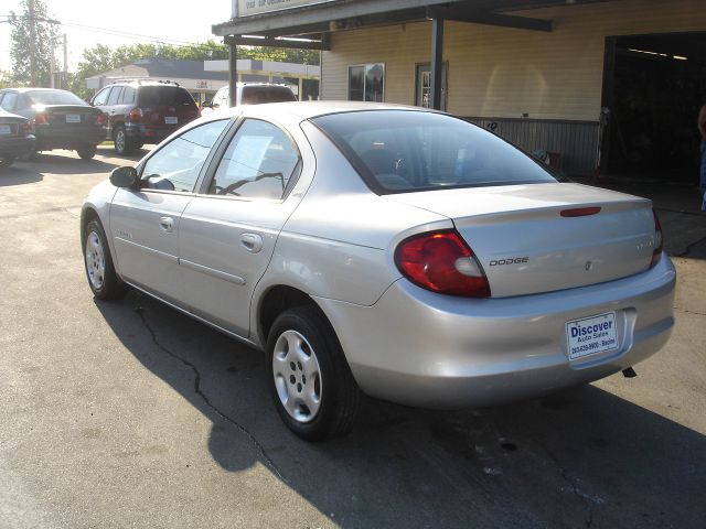 Dodge Neon 2000 photo 1