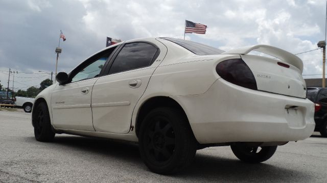 Dodge Neon 2001 photo 2