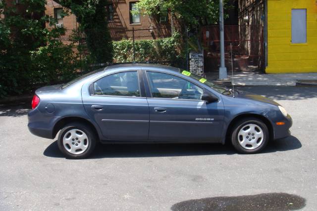 Dodge Neon 2001 photo 2