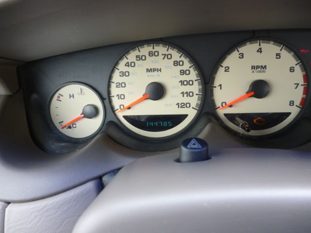 Dodge Neon Unknown Sedan