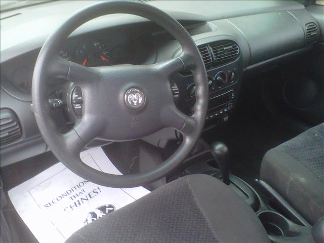 Dodge Neon 2001 photo 2