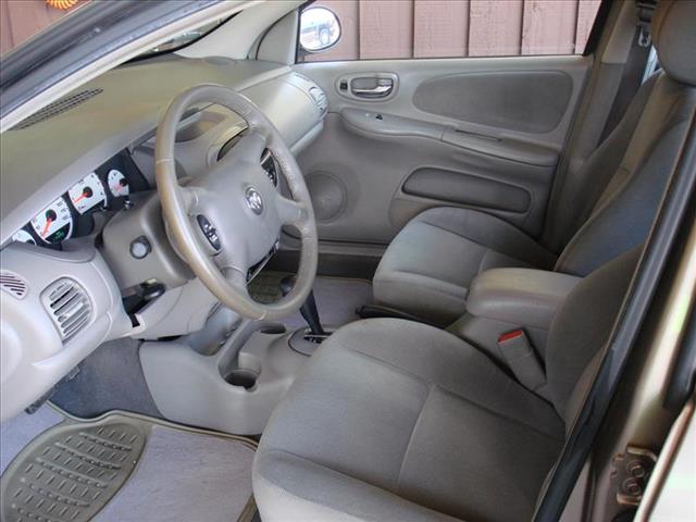 Dodge Neon 2001 photo 3