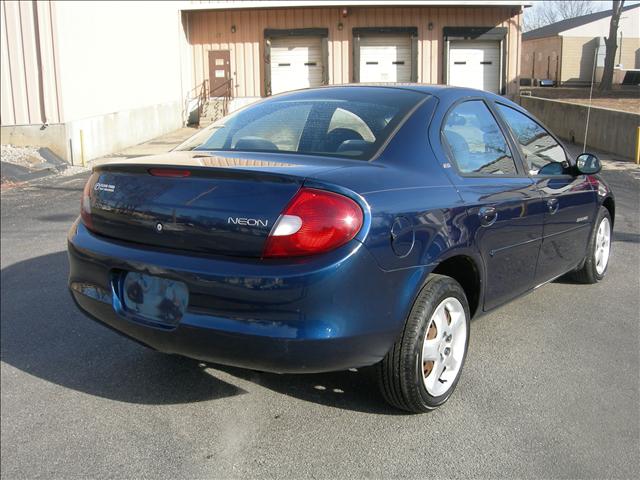 Dodge Neon 2001 photo 2