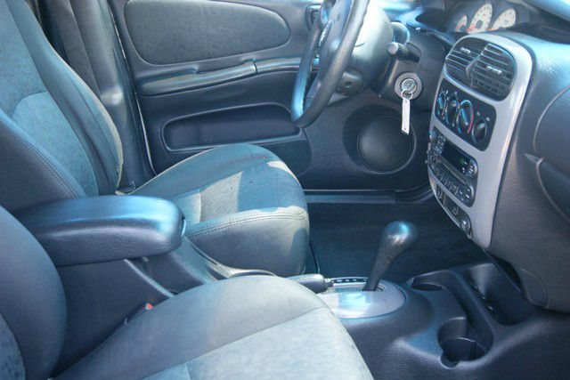 Dodge Neon 2002 photo 11