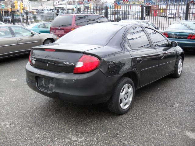 Dodge Neon 2002 photo 3