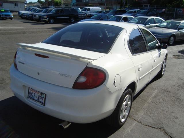 Dodge Neon X-runner Sedan