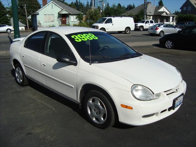 Dodge Neon 2002 photo 1