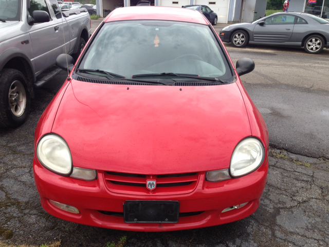 Dodge Neon 2002 photo 2