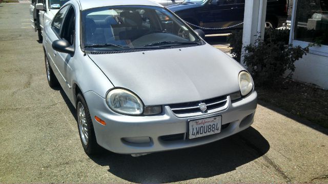 Dodge Neon Unknown Sedan