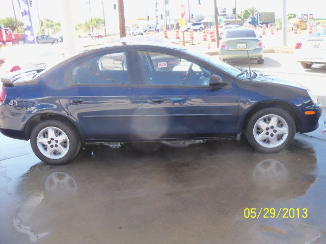 Dodge Neon Unknown Sedan