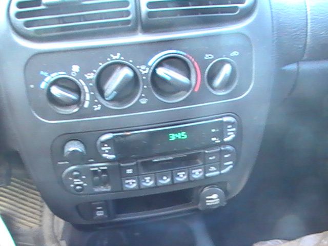 Dodge Neon 2003 photo 1