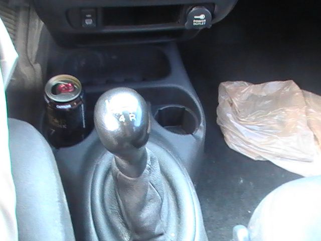 Dodge Neon 2003 photo 2