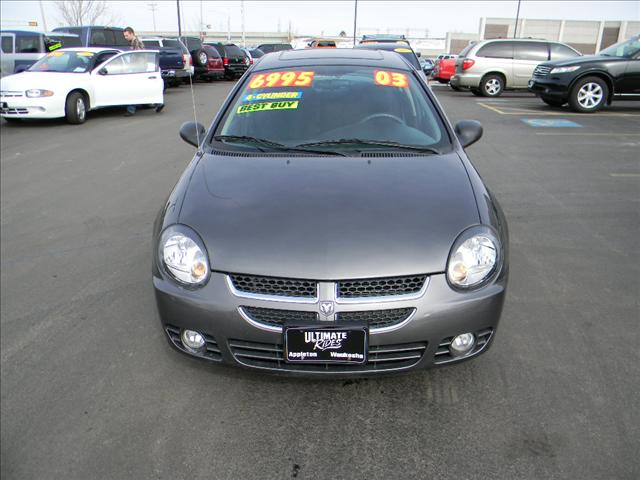 Dodge Neon 2003 photo 1
