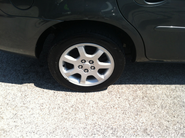 Dodge Neon 2003 photo 2