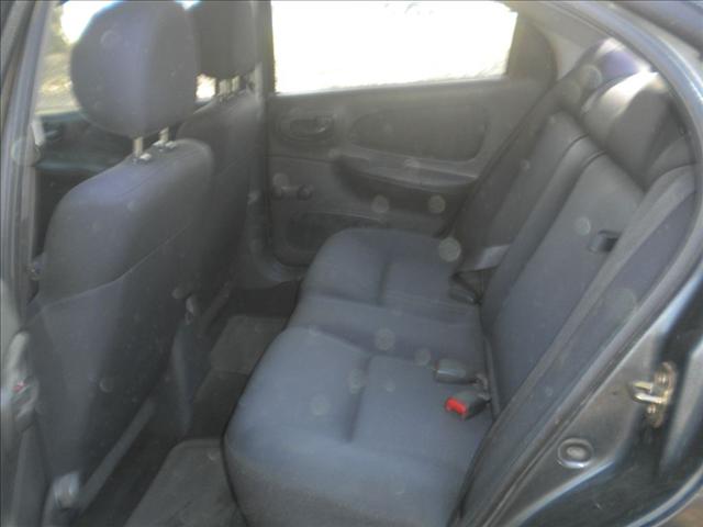 Dodge Neon 2003 photo 5