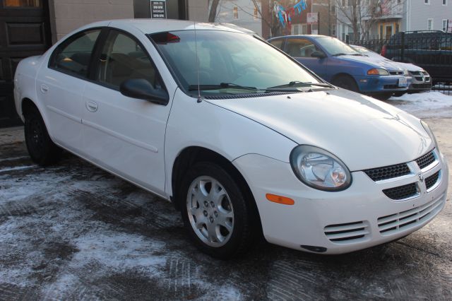 Dodge Neon 2003 photo 2