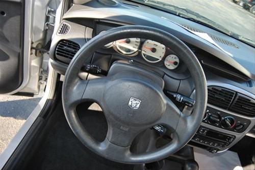 Dodge Neon 2003 photo 1