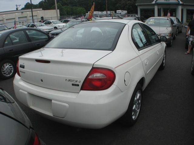 Dodge Neon 2003 photo 3