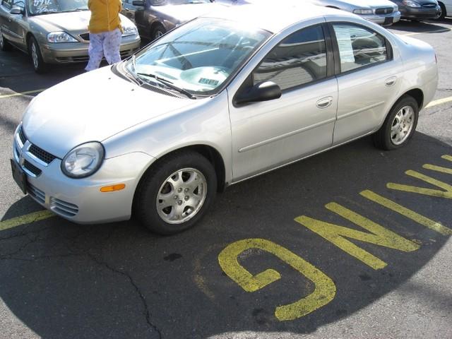 Dodge Neon 2003 photo 3