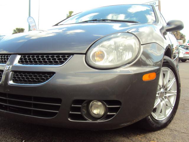 Dodge Neon 2003 photo 1