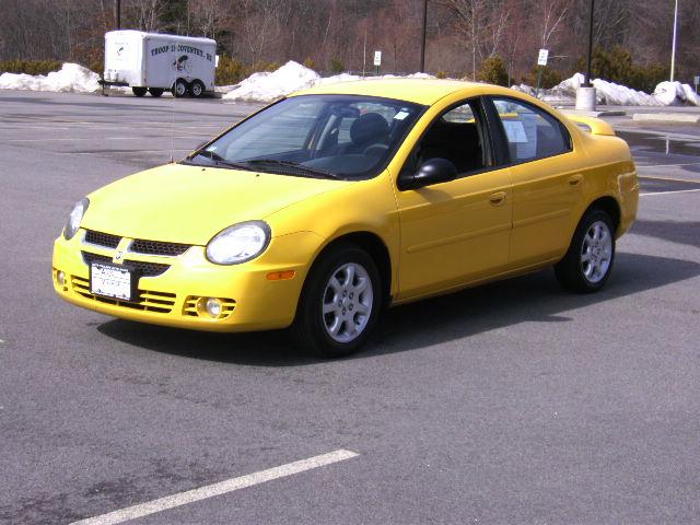 Dodge Neon 2003 photo 2