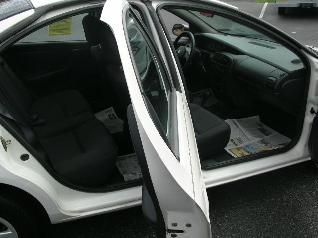 Dodge Neon 2003 photo 1