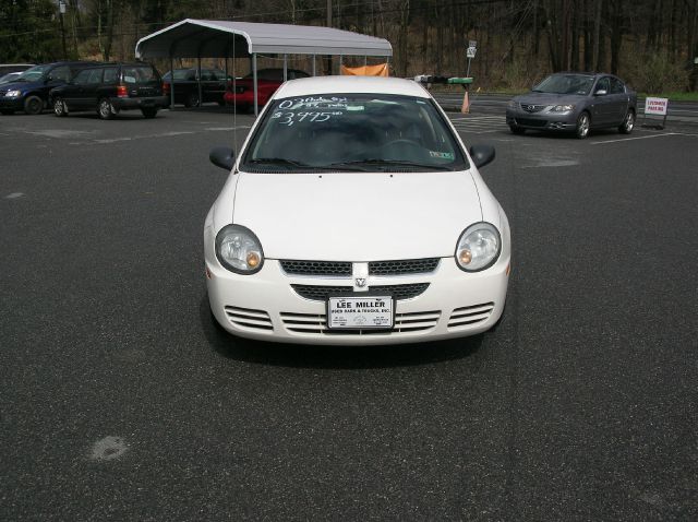 Dodge Neon 2003 photo 3