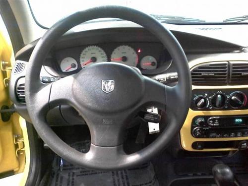 Dodge Neon 2003 photo 1