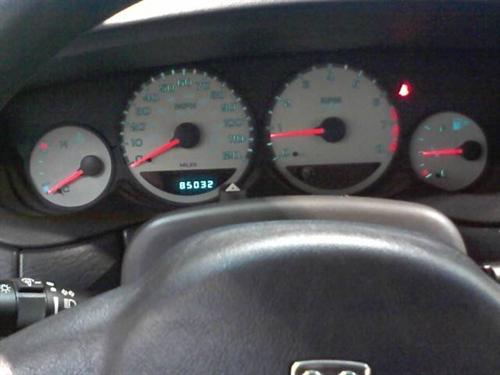 Dodge Neon 2003 photo 2