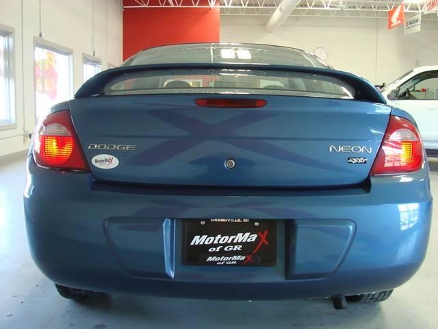 Dodge Neon 2003 photo 2