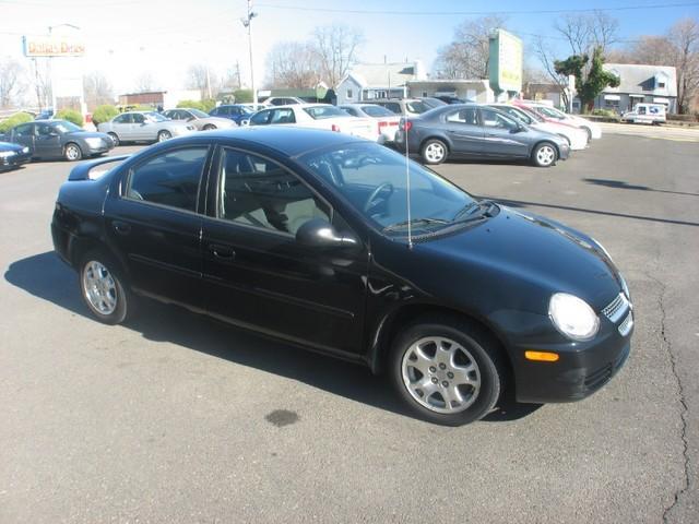 Dodge Neon Unknown Sedan