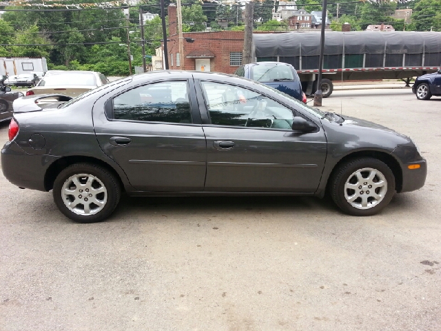 Dodge Neon 2003 photo 13