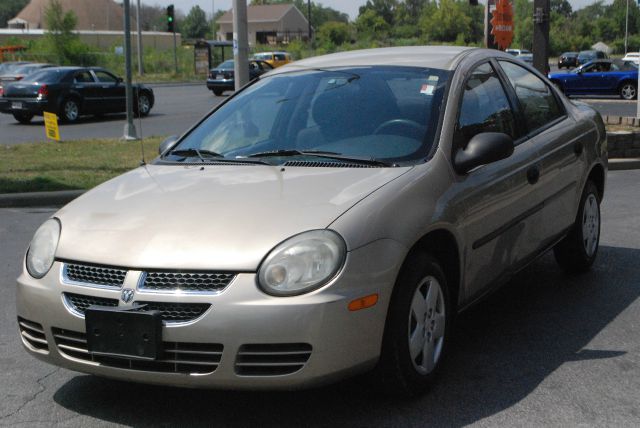 Dodge Neon 2003 photo 1