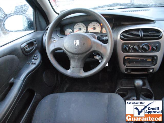Dodge Neon 2003 photo 3
