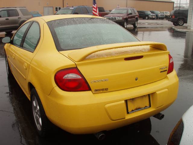 Dodge Neon 2003 photo 2