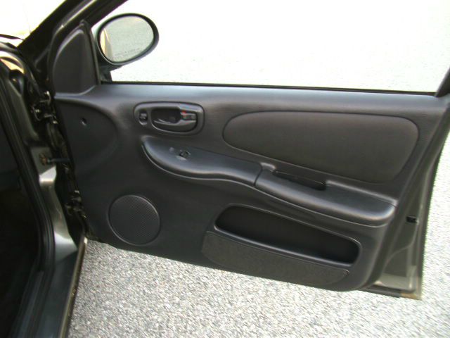 Dodge Neon 2003 photo 1