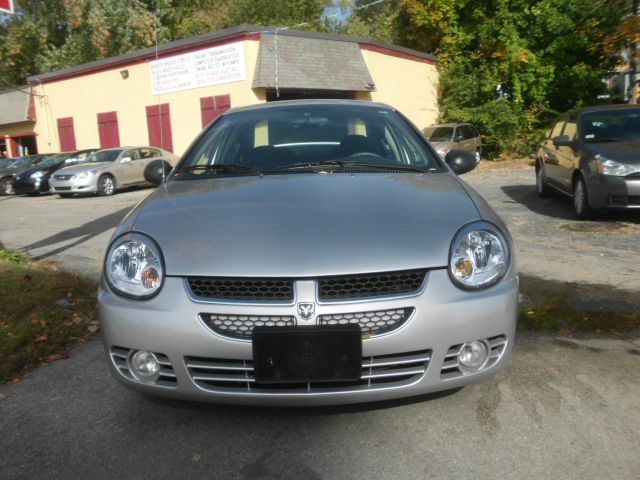 Dodge Neon 2003 photo 1