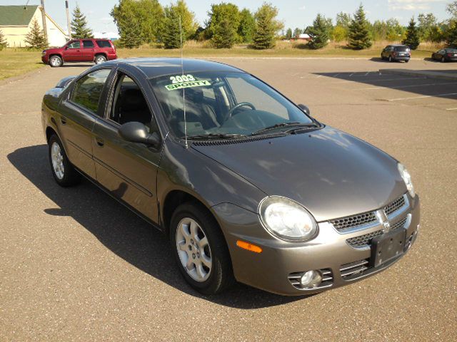 Dodge Neon 2003 photo 1