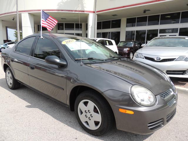 Dodge Neon 2003 photo 3