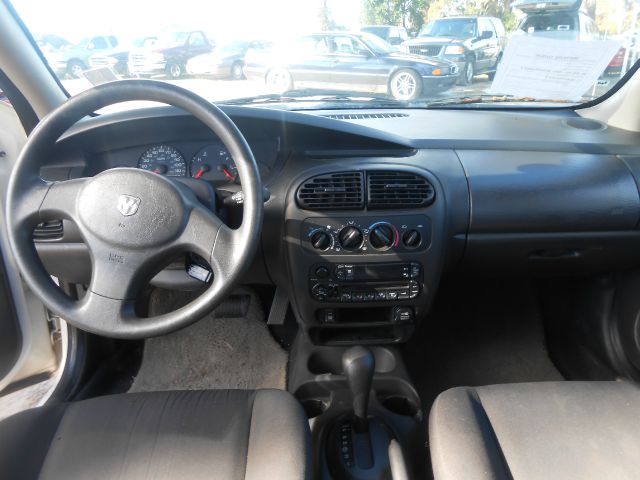Dodge Neon 2003 photo 3