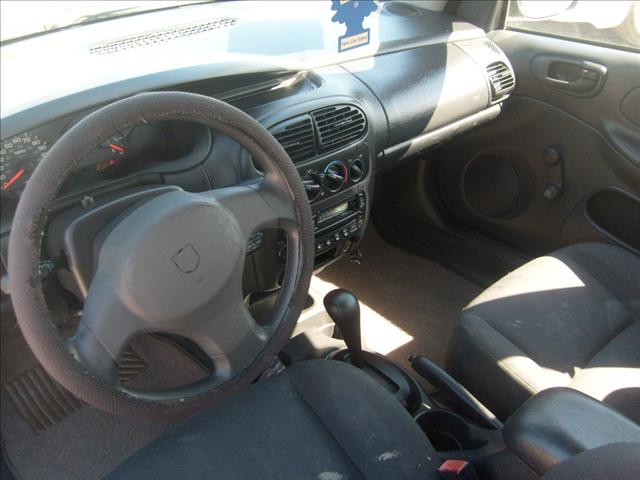 Dodge Neon 2003 photo 1