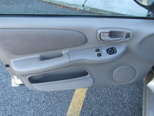 Dodge Neon 2003 photo 3