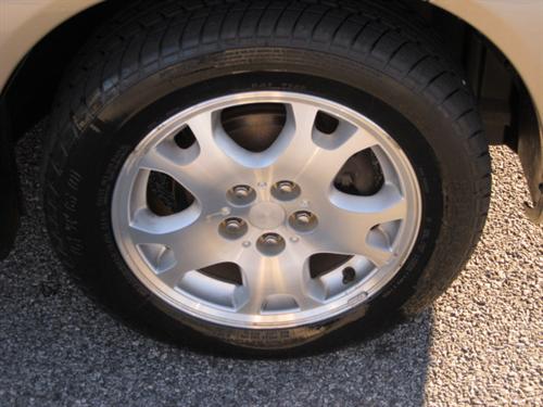 Dodge Neon 2003 photo 2