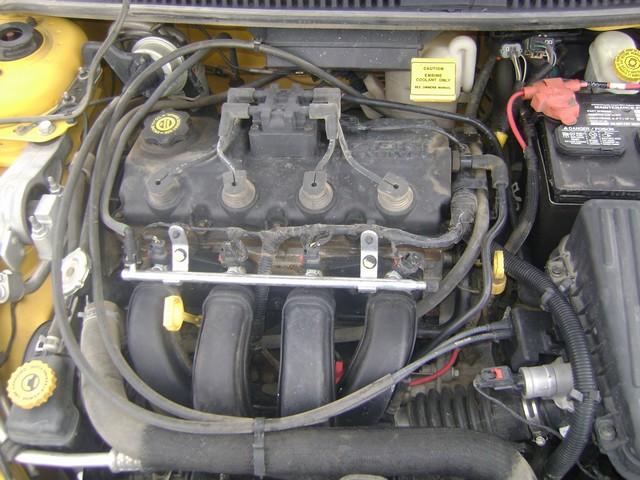 Dodge Neon 2003 photo 2