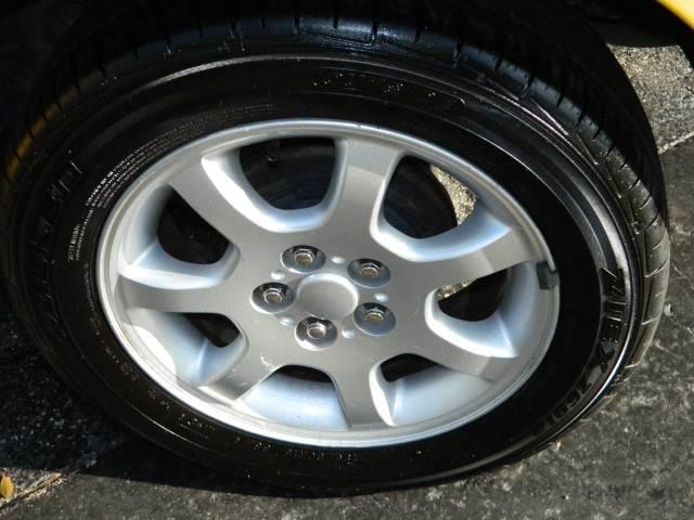 Dodge Neon 2003 photo 3