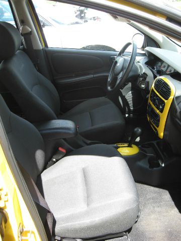 Dodge Neon 2003 photo 4