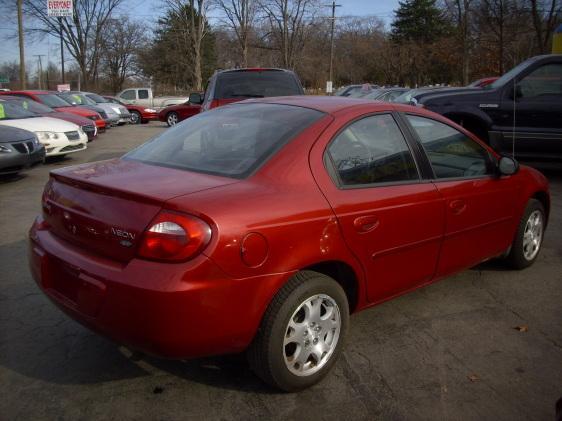Dodge Neon 2003 photo 1